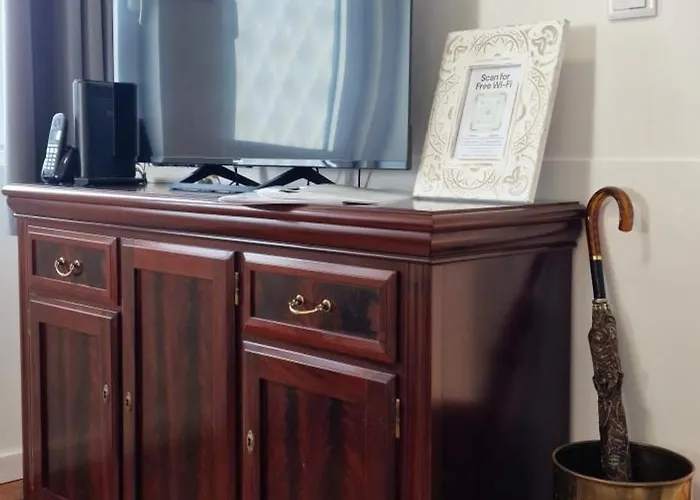 Casa Do Bairro - O Seu Refugio Ponta Delgada